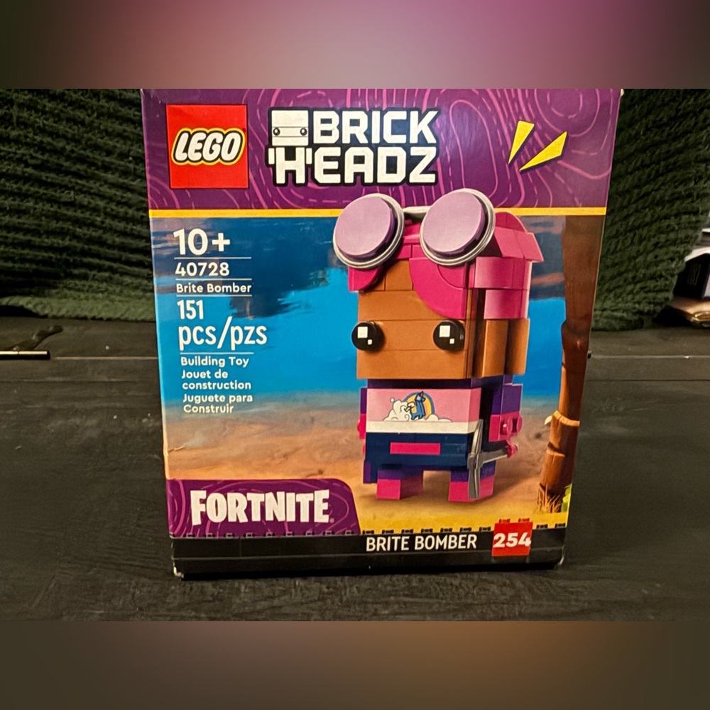 LEGO BrickHeadz Fortnite Brite Bomber Set